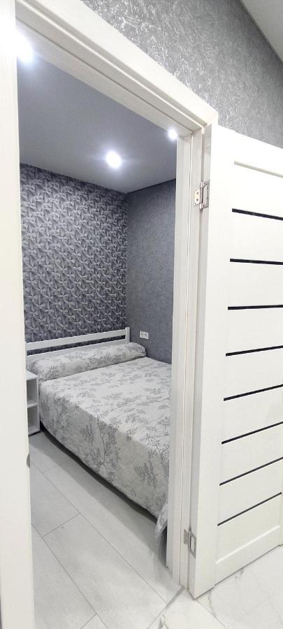 Malinki Apartment Odessa Ngoại thất bức ảnh